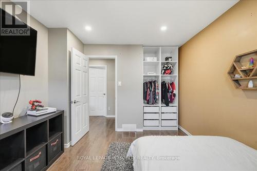 1406 Bouton D'Or Way, Ottawa, ON - Indoor Photo Showing Bedroom