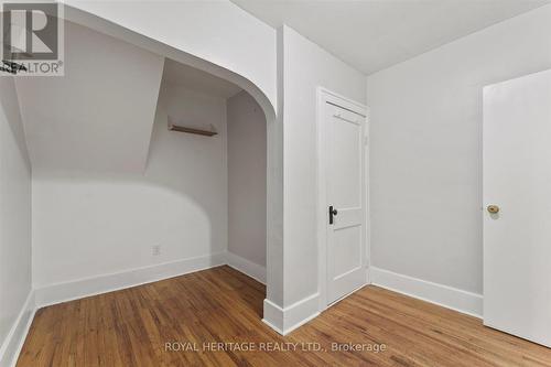 1150 Elm Avenue, Windsor, ON - Indoor Photo Showing Other Room