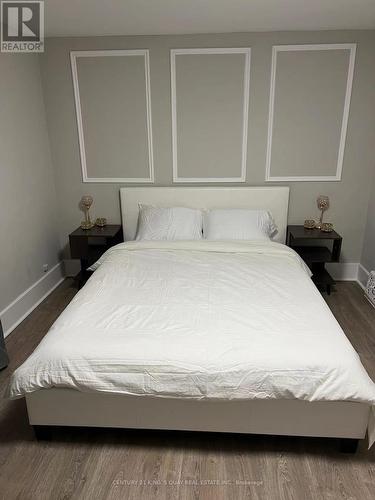 4087 Portage Road, Niagara Falls, ON - Indoor Photo Showing Bedroom