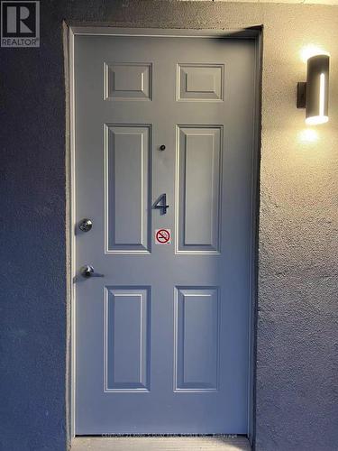 4087 Portage Road, Niagara Falls, ON - Outdoor With Exterior