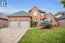 205 EAST RIVERTRACE WALK  London North (North R), ON N6G 5L1