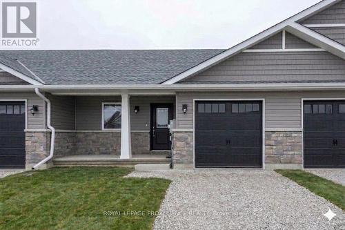 121 FARRINGTON CRESCENT  Prince Edward County (Picton Ward), ON K0K 2T0