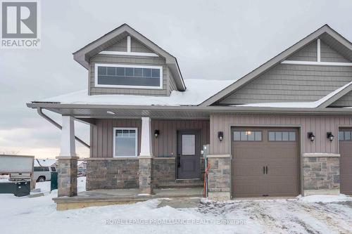 123 FARRINGTON CRESCENT  Prince Edward County (Picton Ward), ON K0K 2T0