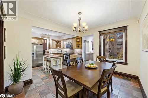 53 Barnesdale Avenue S, Hamilton, ON - Indoor Photo Showing Dining Room