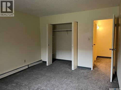 14 27 Centennial Street, Regina, SK - Indoor