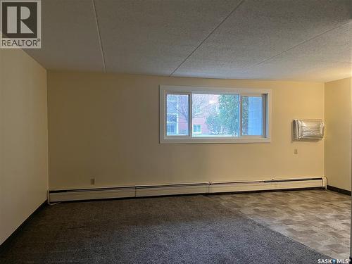 14 27 Centennial Street, Regina, SK - Indoor Photo Showing Other Room