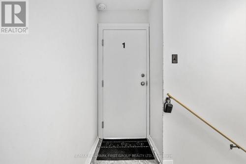 Upper - 176 Sydenham Street, Cobourg, ON - Indoor Photo Showing Other Room