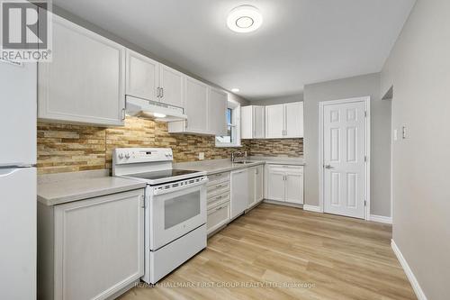 Upper - 176 Sydenham Street, Cobourg, ON - Indoor Photo Showing Kitchen