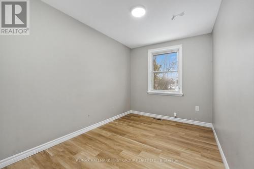 Upper - 176 Sydenham Street, Cobourg, ON - Indoor Photo Showing Other Room