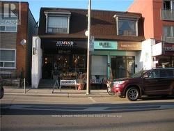 UPSTAIRS - 102 HARBORD STREET  Toronto, ON M5S 1G6
