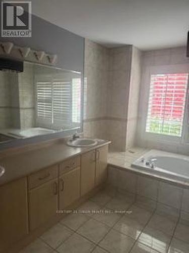 (Second Floor) - 1543 Morse Place, Milton, ON - Indoor Photo Showing Bathroom