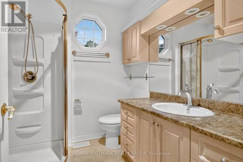 2042 Tilson Street, Ottawa, ON - Indoor Photo Showing Bathroom