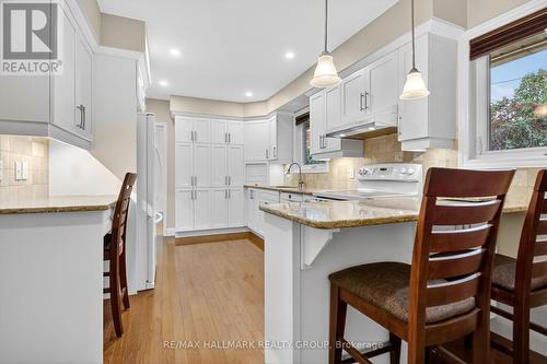 2042 Tilson Street, Ottawa, ON - Indoor Photo Showing Kitchen
