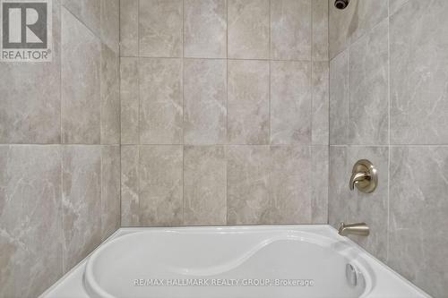 2042 Tilson Street, Ottawa, ON - Indoor Photo Showing Bathroom