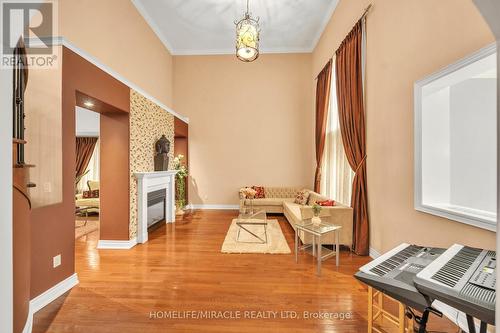 24 Haywood Drive, Brampton, ON - Indoor Photo Showing Other Room