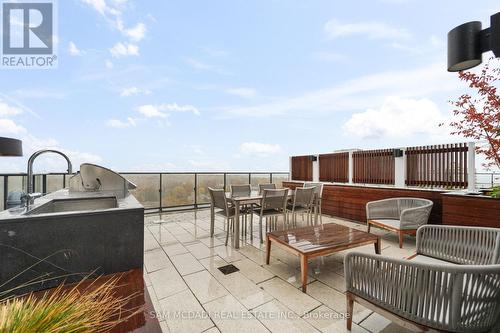 813 - 28 Ann Street, Mississauga, ON - Outdoor With Exterior