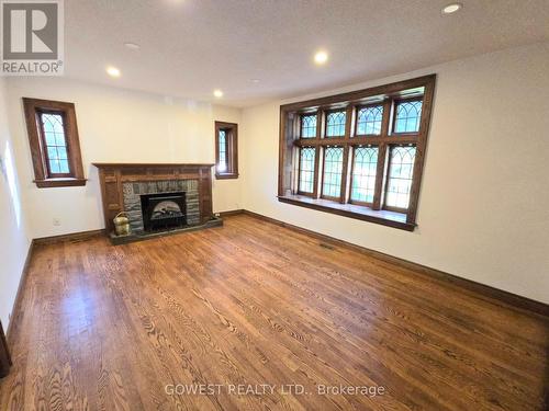 62 Pinewood Trail, Mississauga, ON - Indoor Photo Showing Other Room With Fireplace