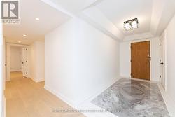 805 - 61 ST CLAIR AVENUE W  Toronto, ON M4V 2Y8