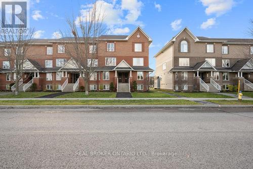 10 - 293 AQUAVIEW DRIVE  Ottawa, ON K4A 0B6