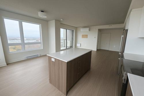 Other - 1003-3830 Boul. St-Elzear O., Laval (Chomedey), QC - Indoor