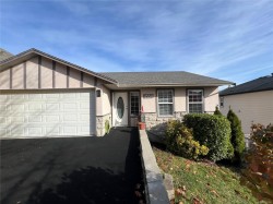 2530 Crystalview Dr  Langford, BC V9B 6M8