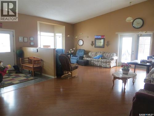 108 8Th Street, Pilot Butte, SK 