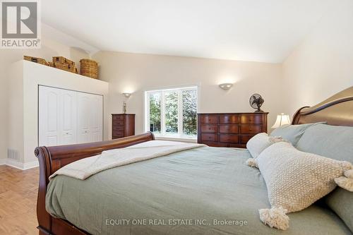 17 Savage Drive, Ottawa, ON - Indoor Photo Showing Bedroom