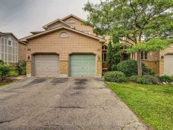 57-833 Scollard Court  Mississauga, ON L5V 2B4