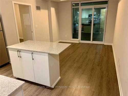 1704-2550 Eglinton Avenue W, Mississauga, ON - Indoor Photo Showing Other Room