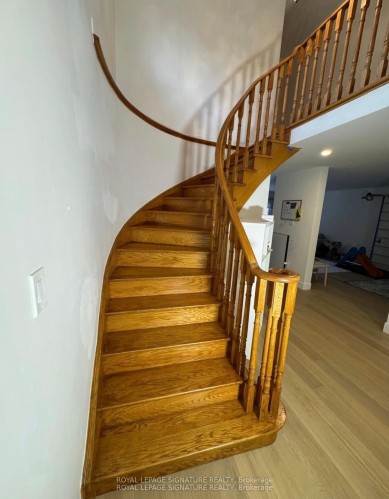 445 Malaga Road, Mississauga, ON - Indoor Photo Showing Other Room