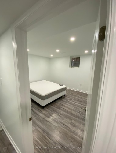 445 Malaga Road, Mississauga, ON - Indoor