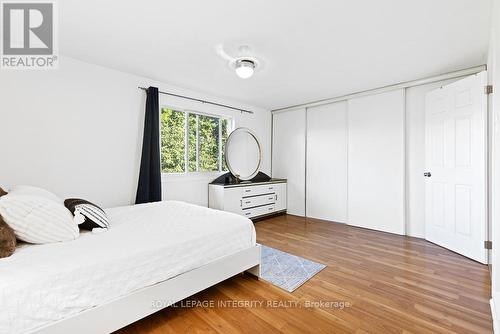 498 Sandhamn Private, Ottawa, ON - Indoor Photo Showing Bedroom