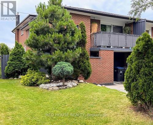518 Meadows Boulevard, Mississauga, ON - Outdoor