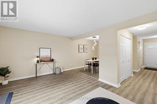 25 - 166 Southdale Road W, London South (South O), ON - Indoor Photo Showing Other Room