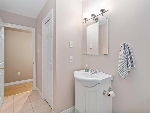 39 Ridgecrest Drive, Bridgewater, NS 