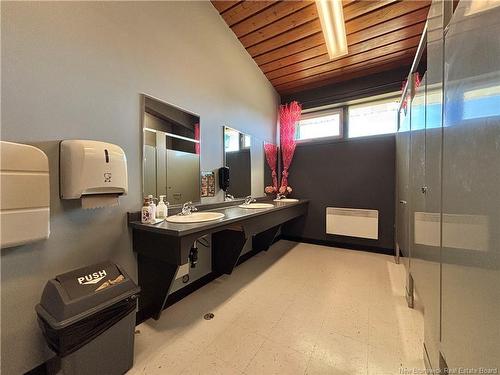 895 St Anne, Bathurst, NB 