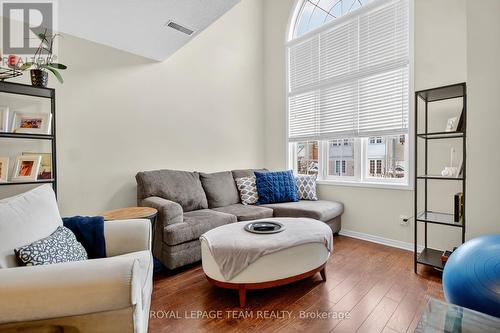 Living Room - 145 Wharhol Private, Ottawa, ON - Indoor Photo Showing Living Room