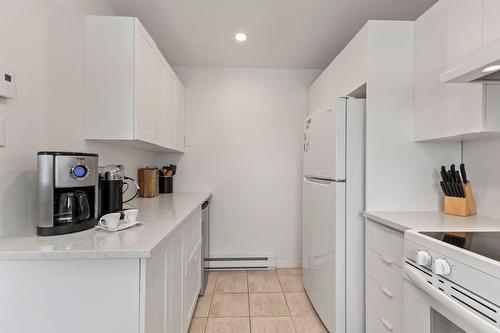 Kitchen - 306-5250 Rue Riviera, Montréal (Pierrefonds-Roxboro), QC - Indoor Photo Showing Kitchen
