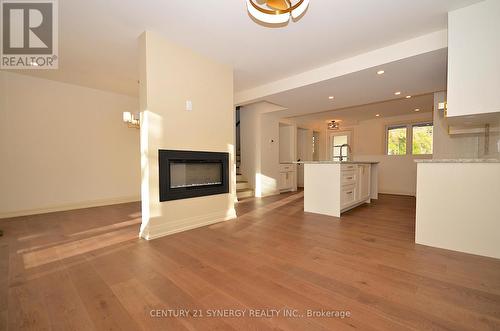 28 - 660 Hochelaga Street, Ottawa, ON - Indoor With Fireplace