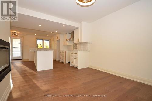 28 - 660 Hochelaga Street, Ottawa, ON - Indoor Photo Showing Kitchen