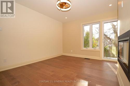 28 - 660 Hochelaga Street, Ottawa, ON - Indoor Photo Showing Other Room