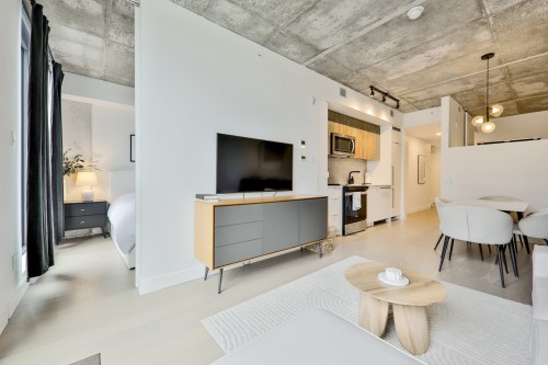 Overall view - 524-200 Boul. Marcel-Laurin, Montréal (Saint-Laurent), QC - Indoor