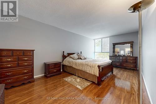 Primary bedroom - 308 - 40 Baif Boulevard, Richmond Hill, ON - Indoor Photo Showing Bedroom