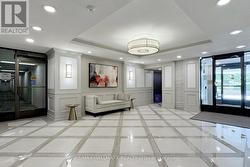 Renovated lobby - 