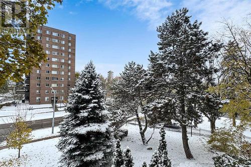 308 - 40 Baif Boulevard, Richmond Hill, ON - Outdoor