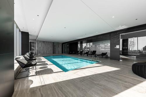 Pool - 2203-1500 Boul. René-Lévesque O., Montréal (Ville-Marie), QC - Indoor Photo Showing Other Room With In Ground Pool