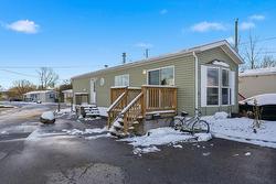 17 6e Avenue O.  Gatineau (Gatineau), QC J8T 0C9