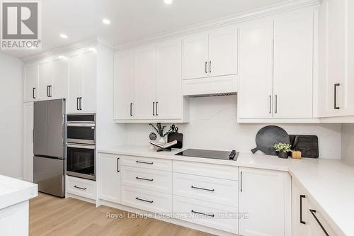 6 Butternut Crescent, Wasaga Beach, ON - Indoor Photo Showing Kitchen
