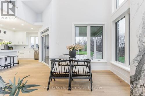 6 Butternut Crescent, Wasaga Beach, ON - Indoor Photo Showing Dining Room