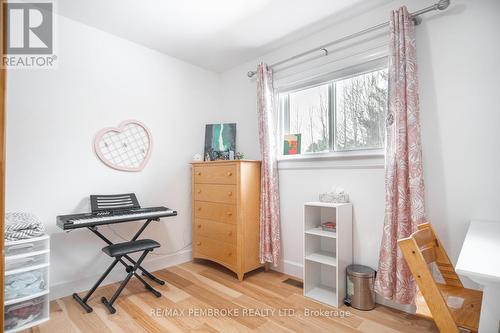 46 Liam Street, Petawawa, ON - Indoor